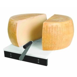 Machine à couper le parmesan