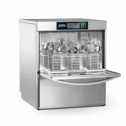 Lave-vaisselle UC-M avec réservoir triphasé
