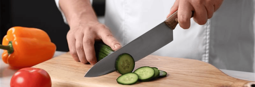 Couteau de chef vs couteau Santoku