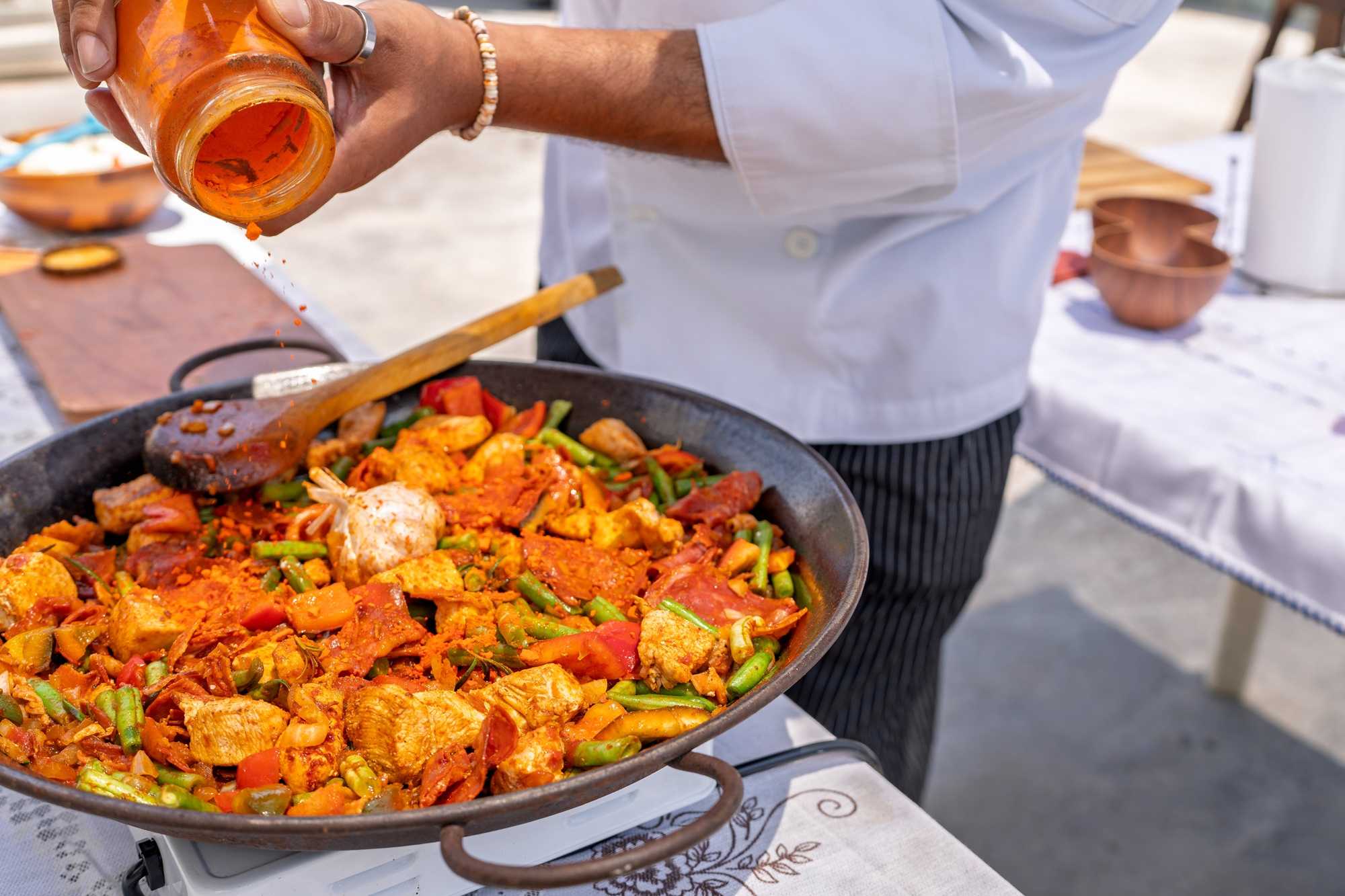 Utilisation d'un plat à paella